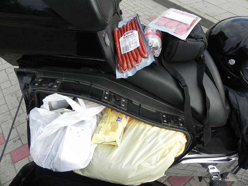 DSCN4017.JPG - ...i jemy coś