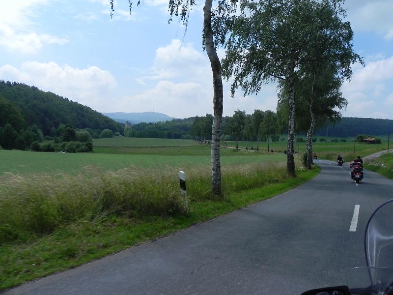 DSCN4109.JPG - Warto było, bo się wypogodziło. Kierunek Katenberg.